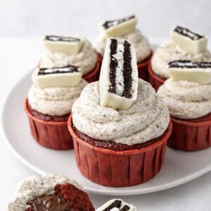 Cupcakes red velvet cookies & cream 6 ud